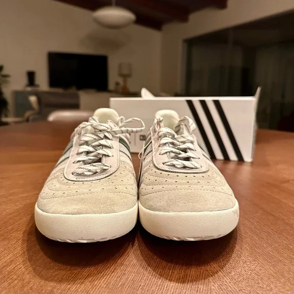 Kith x Adidas Indoor Super Classics Program- Green. Men's US 9 NWT - Picture 4 of 7